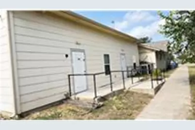 1201 S Mays Street, Round Rock, TX 78664 - Photo 16