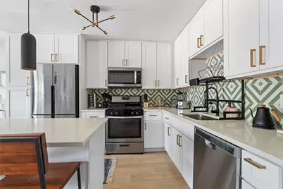 1213 Lily Terrace, Austin, TX 78741 - Photo 4