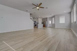 417 Ravens Crst Dr, Hutto, TX 78634 - Photo 8