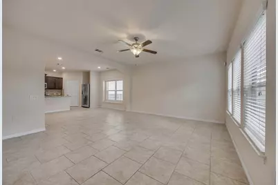 7212 Vail Ridge Street, Austin, TX 78744 - Photo 8