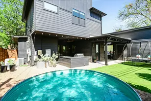 2011 Arpdale St, Austin, TX 78704 - Photo 2
