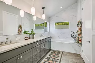 2011 Arpdale St, Austin, TX 78704 - Photo 8