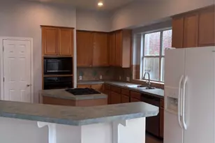 1704 Lynnville Trail, Austin, TX 78727 - Photo 12