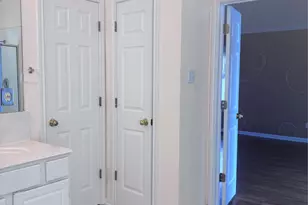 1704 Lynnville Trail, Austin, TX 78727 - Photo 20