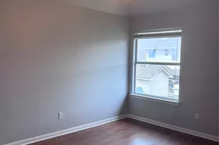 1704 Lynnville Trail, Austin, TX 78727 - Photo 32