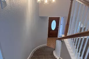 1704 Lynnville Trail, Austin, TX 78727 - Photo 14