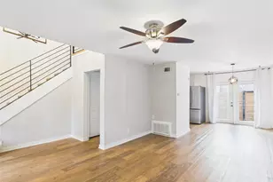 6211 Manor Rd, Austin, TX 78723 - Photo 2