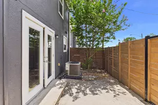 6211 Manor Rd, Austin, TX 78723 - Photo 22