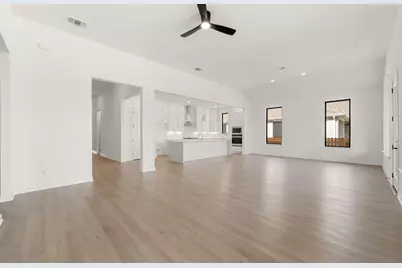 378 Muddy Creek Way, Kyle, TX 78640 - Photo 8