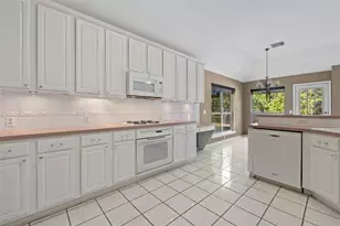 5400 Apache Creek Cove, Austin, TX 78735 - Photo 16