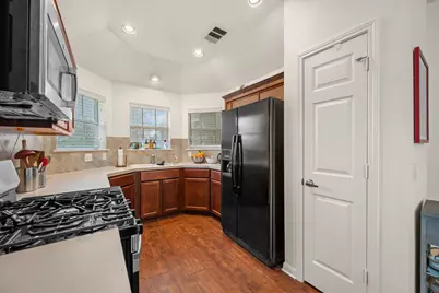 11928 Aitne Lane, Austin, TX 78725 - Photo 10