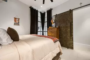 2235 E 6th St, Austin, TX 78702 - Photo 16