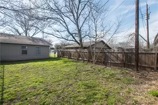 6000 Tracy Lynn Ln, Austin, TX 78721 - Photo 14