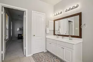 11604 Larch Valley Dr, Austin, TX 78754 - Photo 14