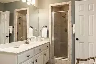 5607 Courtyard Dr, Austin, TX 78731 - Photo 12