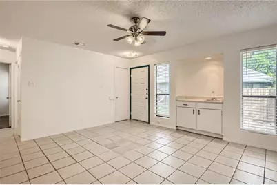 905 Chisholm Cove, Round Rock, TX 78681 - Photo 4
