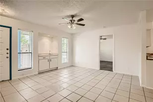 905 Chisholm Cove, Round Rock, TX 78681 - Photo 2