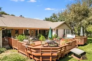 1817 Possum Trot St, Round Rock, TX 78681 - Photo 26