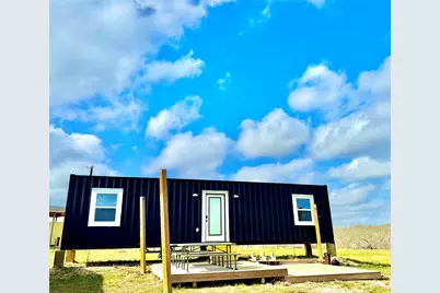 1118 County Road 447, Waelder, TX 78959 - Photo 10