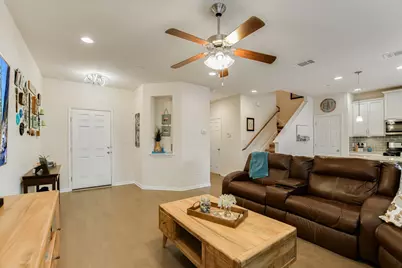 2304 S Lakeline Boulevard #262, Cedar Park, TX 78613 - Photo 4