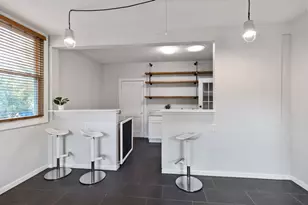 605 W 11th St, Elgin, TX 78621 - Photo 28