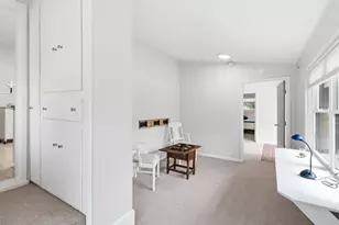 605 W 11th St, Elgin, TX 78621 - Photo 16