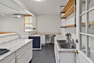 605 W 11th St, Elgin, TX 78621 - Photo 24