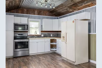 400 Private Road 4295, Rockdale, TX 76567 - Photo 30