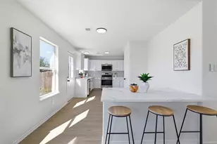 12213 Prairie Glen Ct, Del Valle, TX 78617 - Photo 4