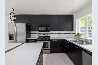 7207 Ellington Circle, Austin, TX 78724 - Photo 8