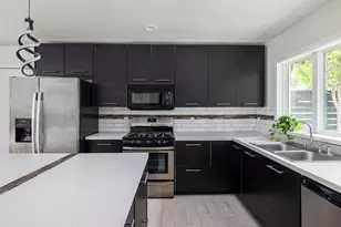 7207 Ellington Cir, Austin, TX 78724 - Photo 8