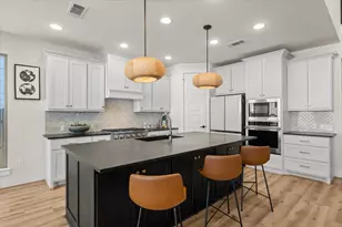9300 Flatbush Dr, Austin, TX 78744 - Photo 6