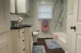 506 W 11th St, Taylor, TX 76574 - Photo 8