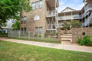 715 22 1/2 St, Austin, TX 78705 - Photo 1