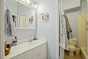 715 22 1/2 St, Austin, TX 78705 - Photo 12