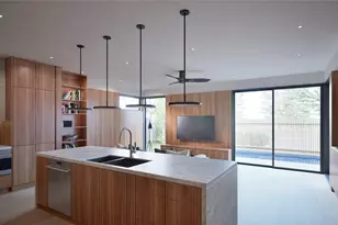 1619 Elmhurst Dr, Austin, TX 78741 - Photo 4