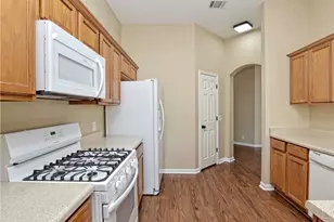 7220 Black Panda Trail, Del Valle, TX 78617 - Photo 12