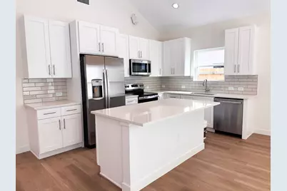 815 5th Street, Lockhart, TX 78644 - Photo 6