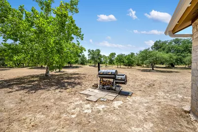 120 Craigen Road, Liberty Hill, TX 78642 - Photo 24