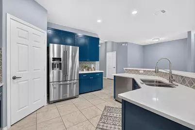 516 Carismatic Lane, Austin, TX 78748 - Photo 6