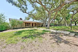 4809 Crestway Dr, Austin, TX 78731 - Photo 2