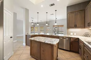 604 Cutty Trail, Lakeway, TX 78734 - Photo 14