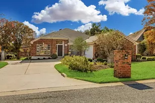 604 Cutty Trail, Lakeway, TX 78734 - Photo 2