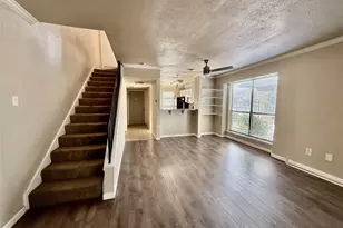 2018 W Rundberg Ln, Austin, TX 78758 - Photo 10