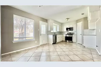 11909 Hardwood Trail, Austin, TX 78750 - Photo 2