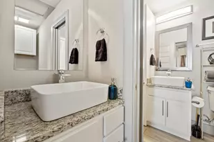 1139 1/2 Poquito St, Austin, TX 78702 - Photo 18