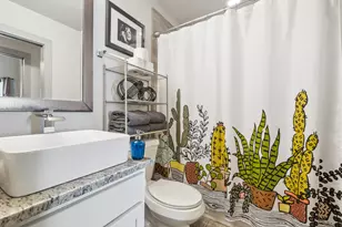 1139 1/2 Poquito St, Austin, TX 78702 - Photo 16