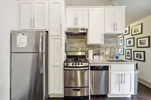 1139 1/2 Poquito St, Austin, TX 78702 - Photo 10