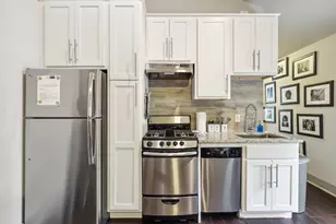 1139 1/2 Poquito St, Austin, TX 78702 - Photo 10