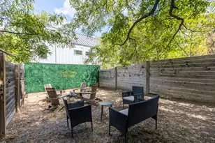 1139 1/2 Poquito St, Austin, TX 78702 - Photo 24